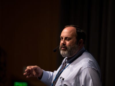 Robert Picard - Changing Business Logic of Media (2015)